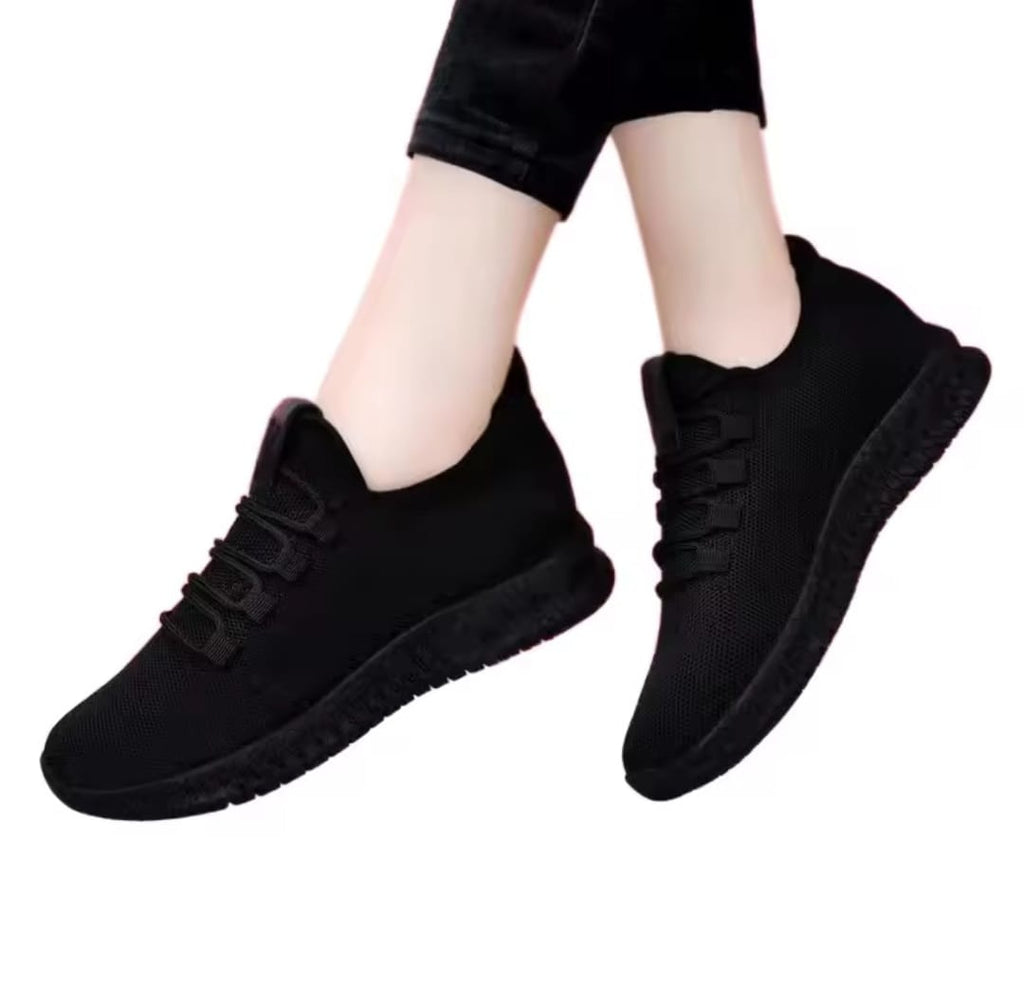 Women's Casual Shoes