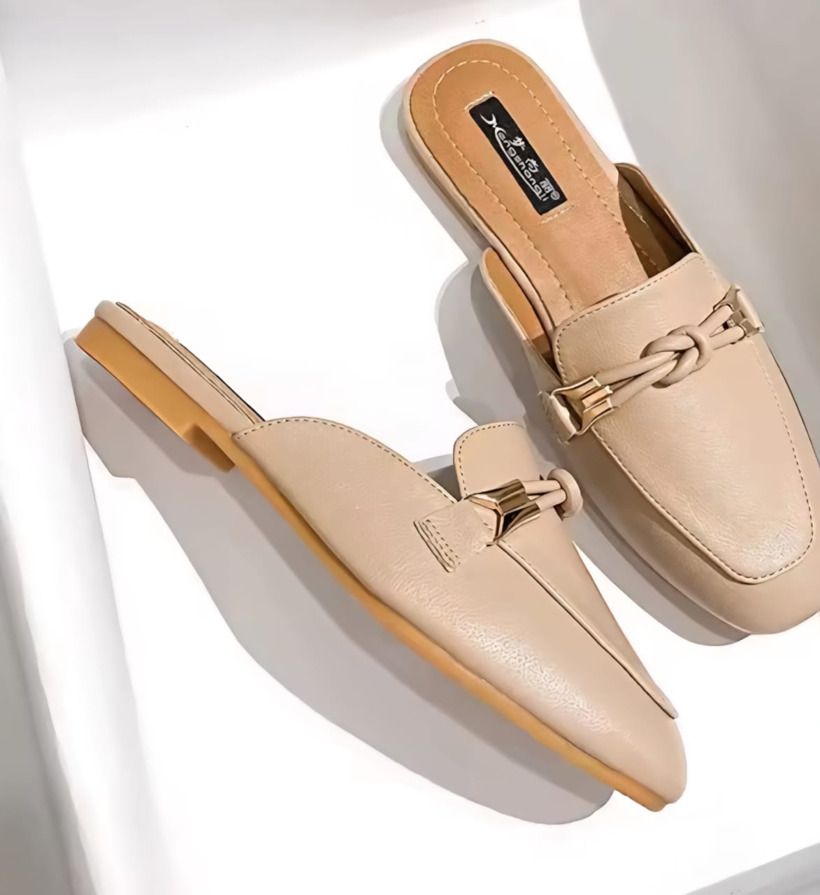 Comfortable and Elegant Ladies Slippers