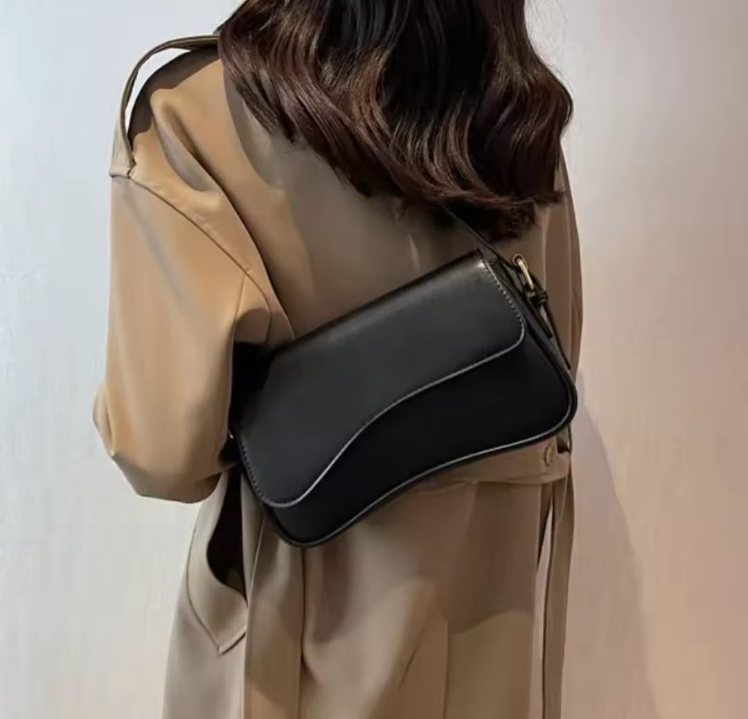 Vintage Leather Crossbody Bags