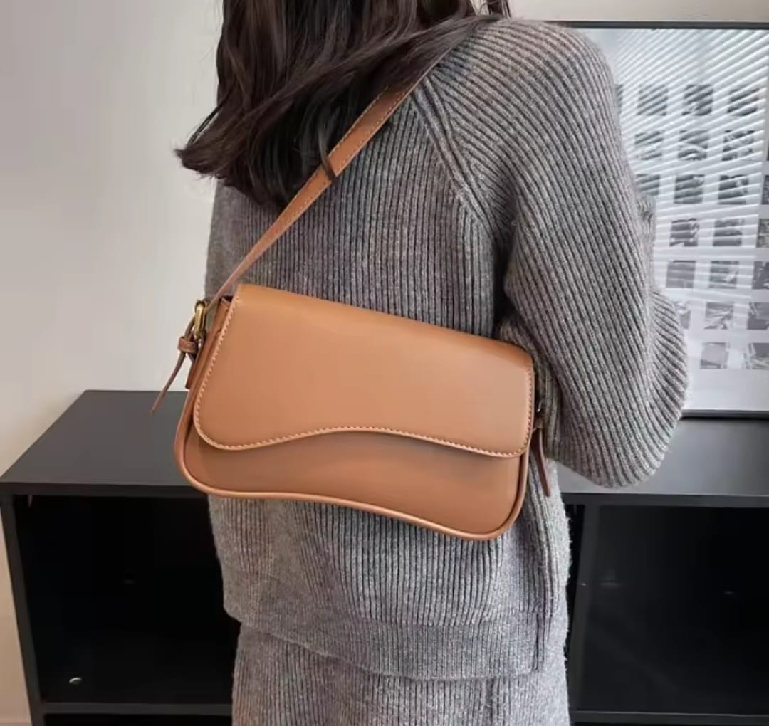 Vintage Leather Crossbody Bags