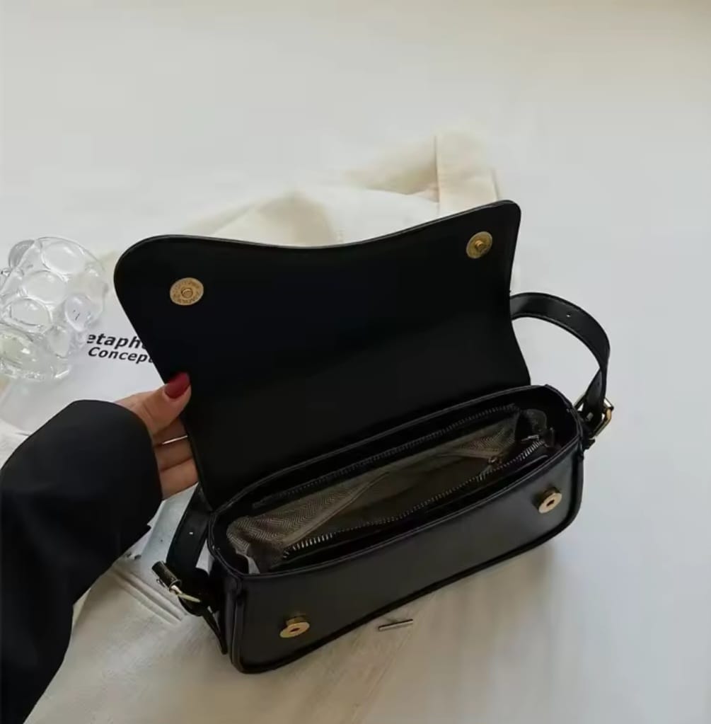 Vintage Leather Crossbody Bags