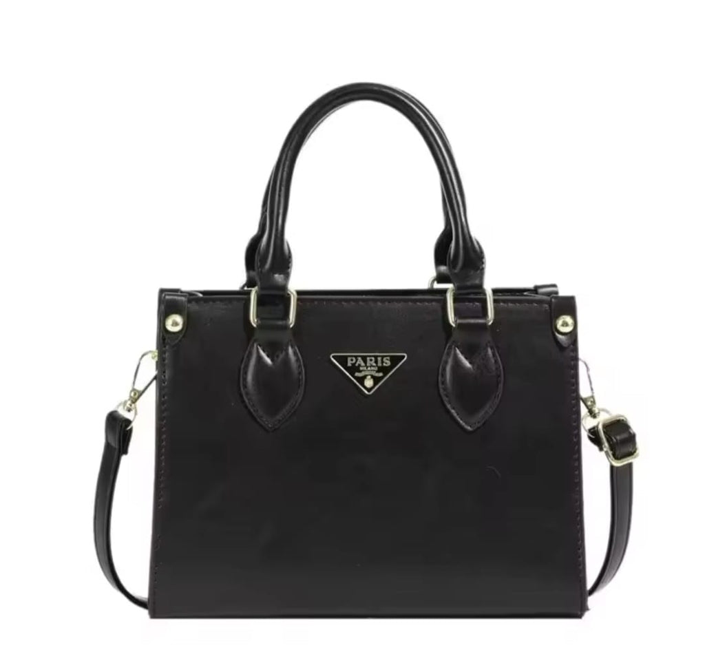 Elegant shoulder bag