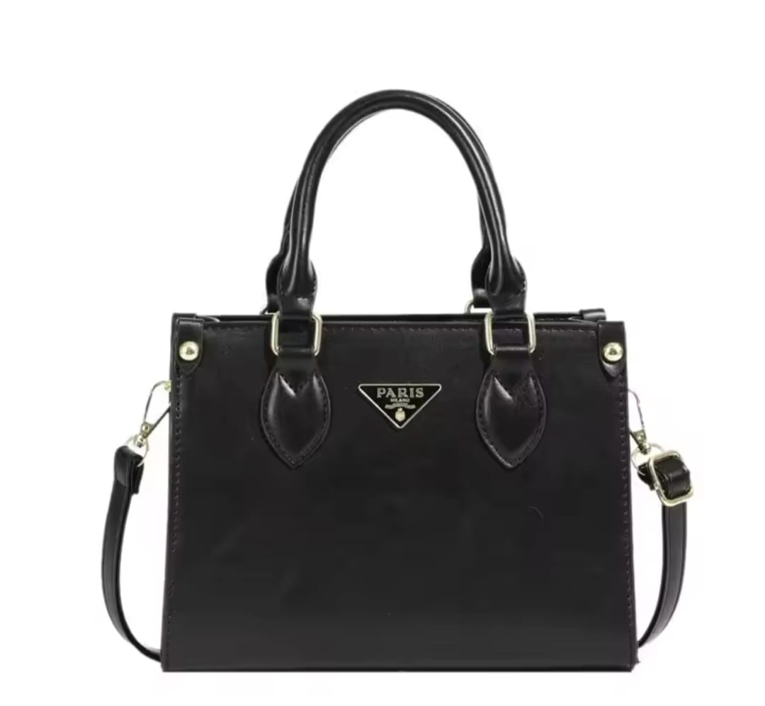 Elegant shoulder bag