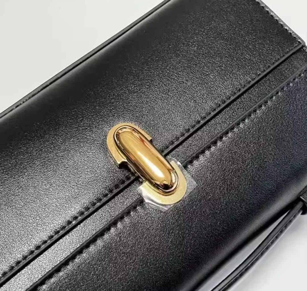 Stylish Handbag Leather Clutch Compact Bag