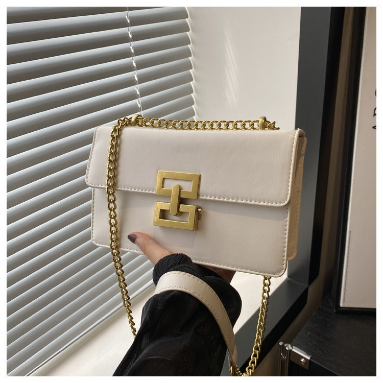 Chain Shoulder Bag
